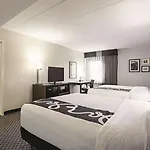 La Quinta By Wyndham Baltimore N / White Marsh